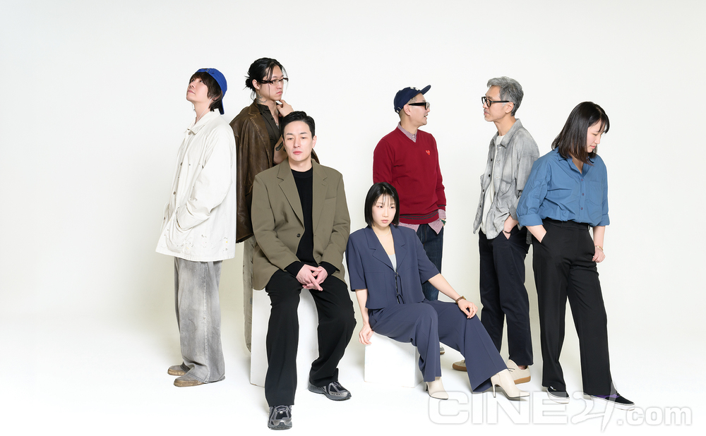 [커버] 재밌게 홀려드립니다 - 레진스낵 감독 7인 이병헌, 이원석, 배종... - 뉴스 썸네일 이미지